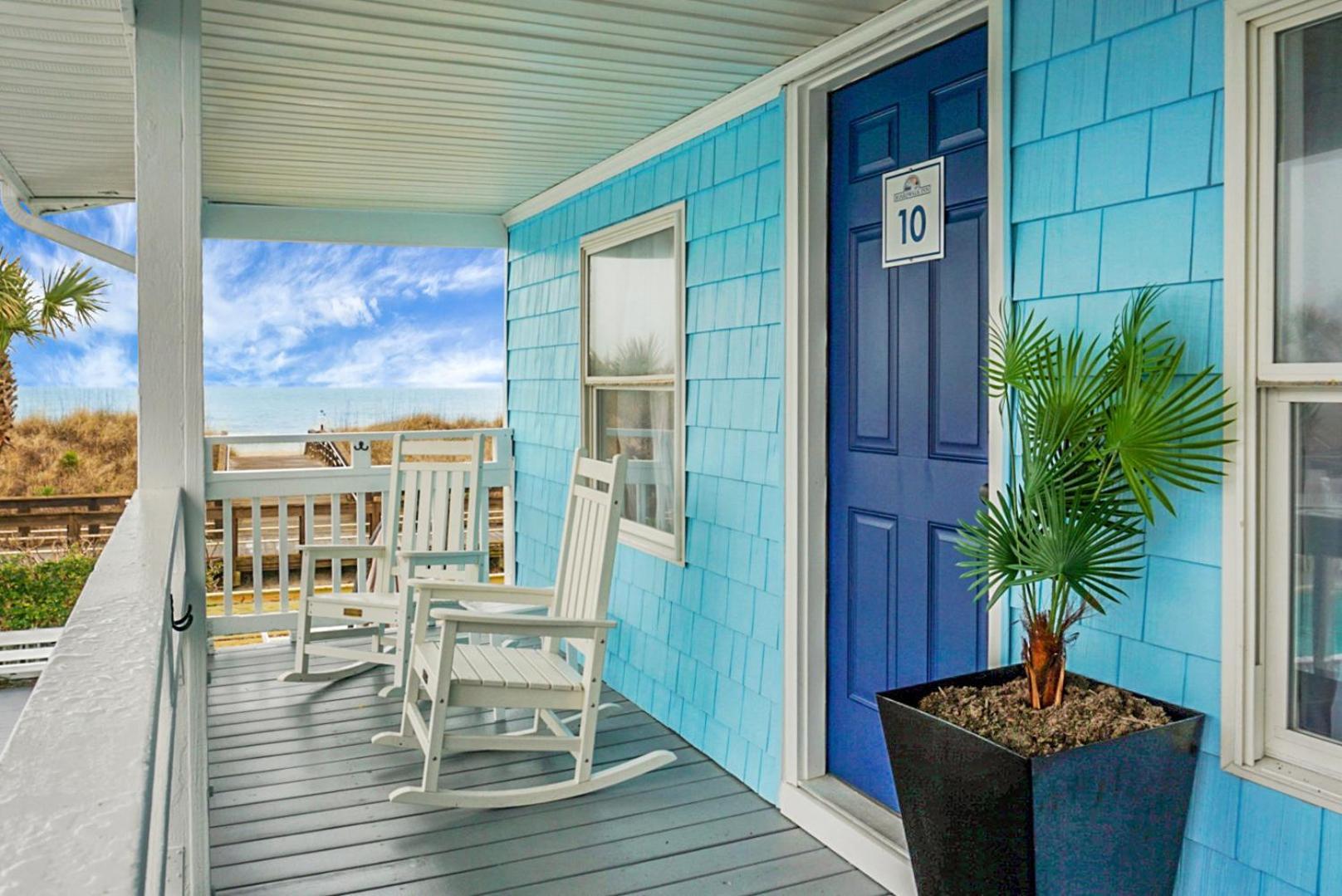 The Boardwalk 3* Carolina Beach