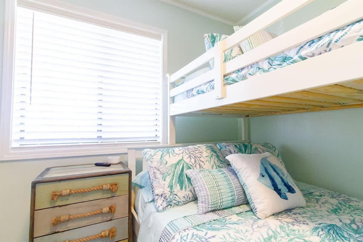 Harbour 16 @ The Carolina Boardwalk - Full Remodel! Carolina Beach