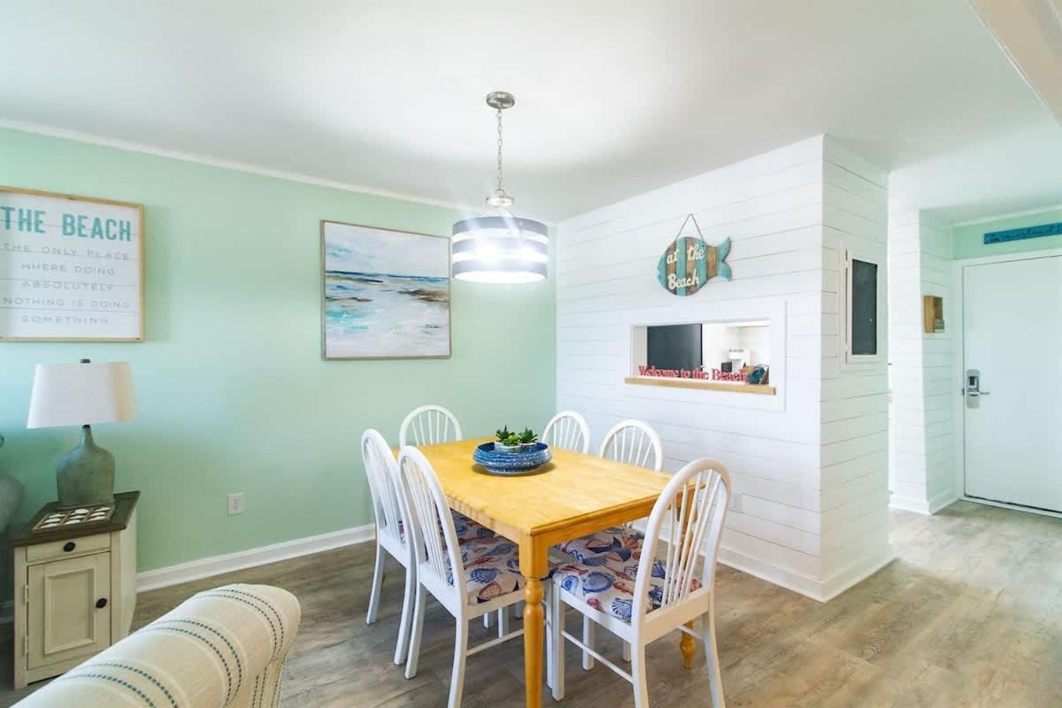 Harbour 16 @ The Carolina Boardwalk - Full Remodel! * Carolina Beach