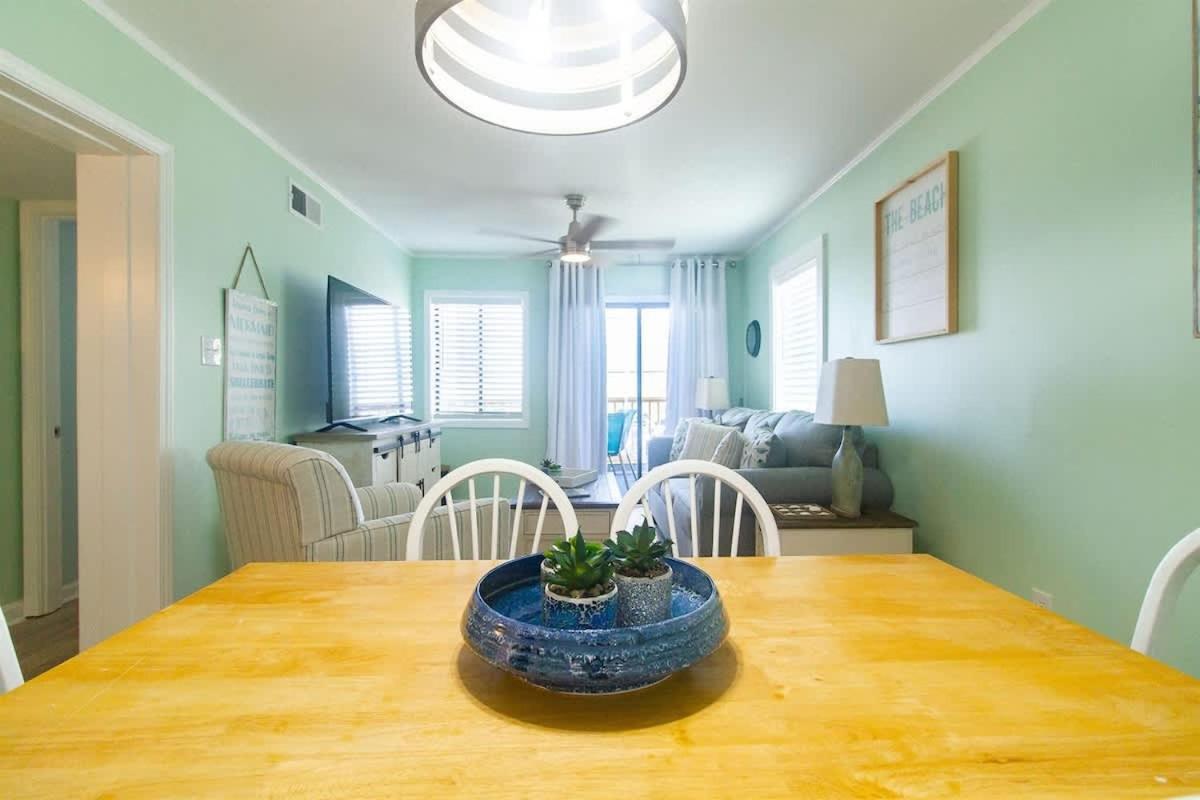 Harbour 16 @ The Carolina Boardwalk - Full Remodel! *