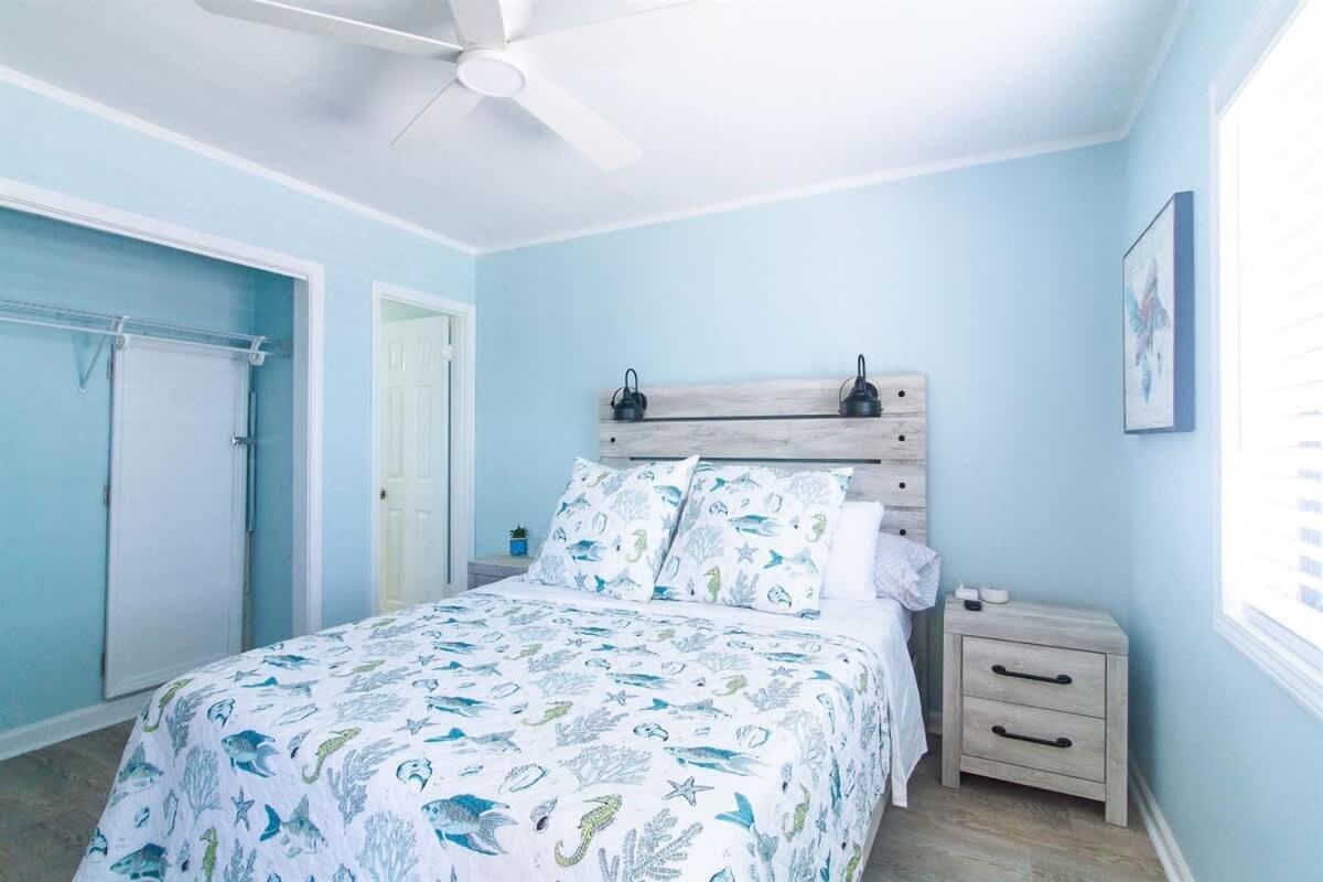 Holiday home Harbour 16 @ The Carolina Boardwalk - Full Remodel! Carolina Beach