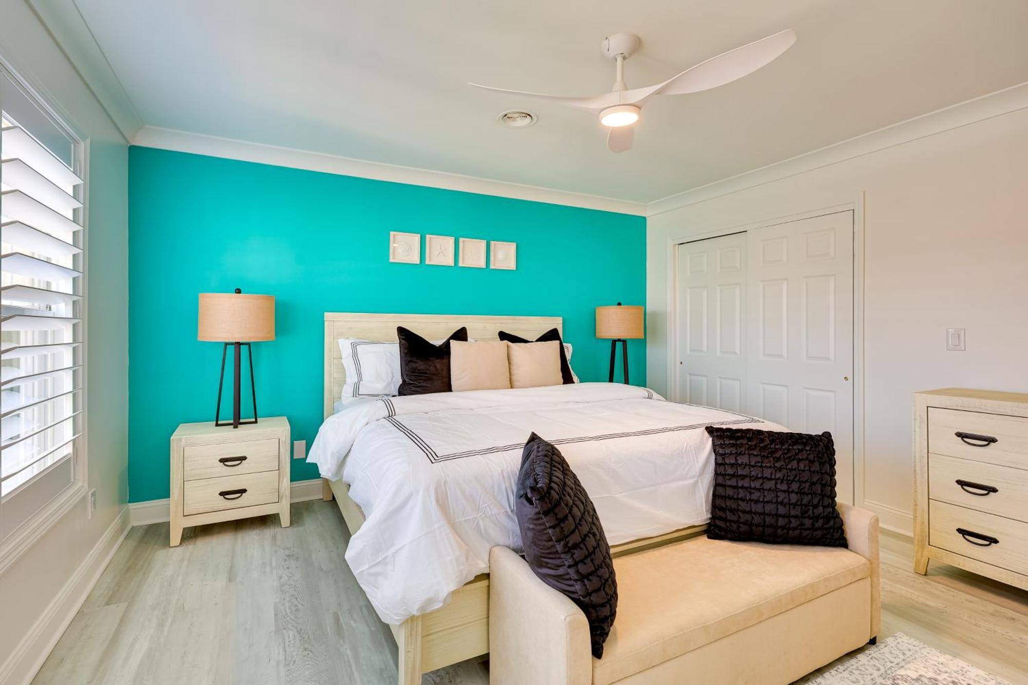 Walk To Ocean Carolina With 2 Balconies Apartment