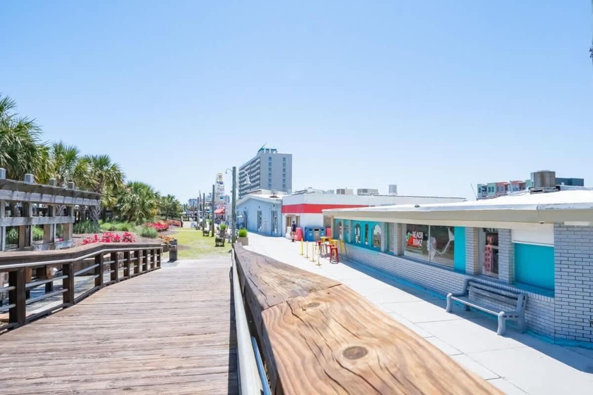 213 On The Carolina Boardwalk Apartment