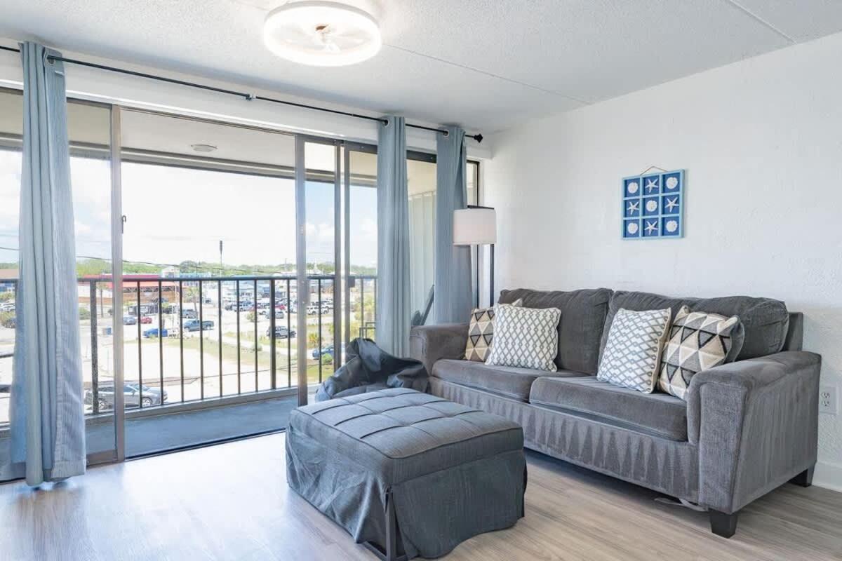 Apartment 213 On The Carolina Boardwalk *
