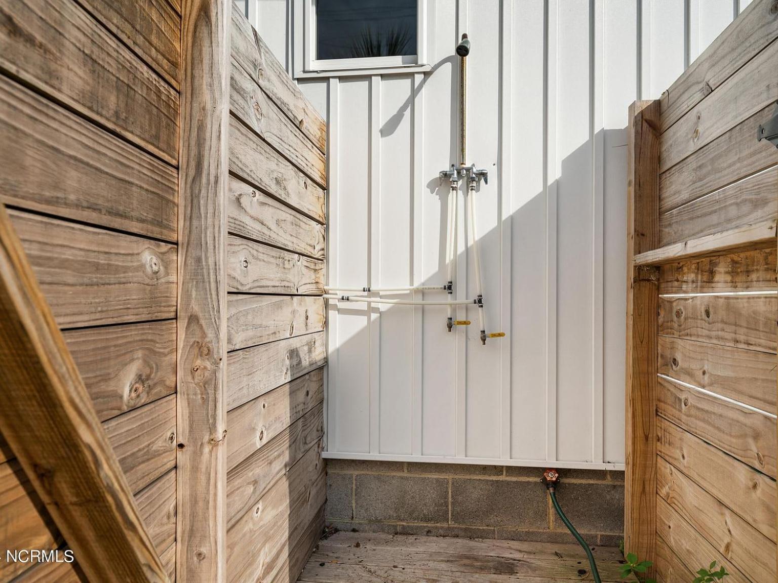 Twin Tides House At Carolina - Unit 1 Holiday home