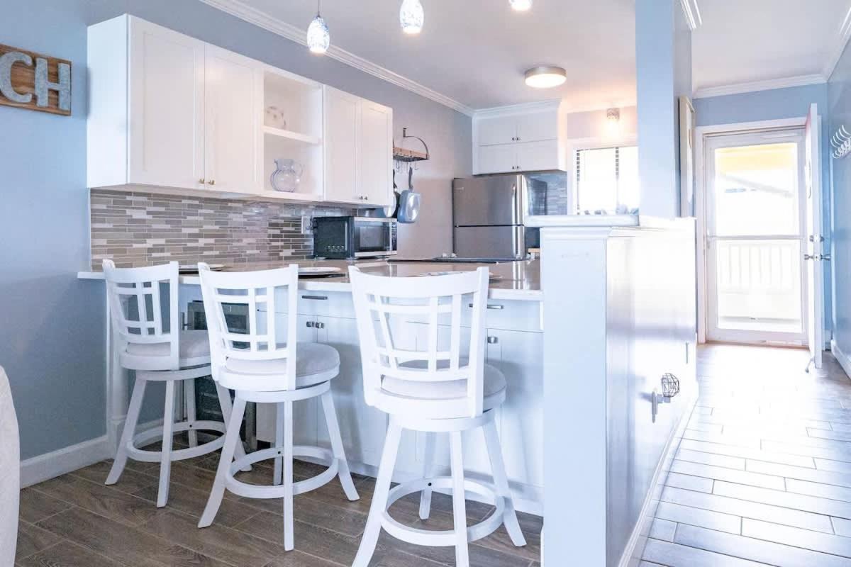 Harbour 38 - The Carolina Boardwalk Apartment *