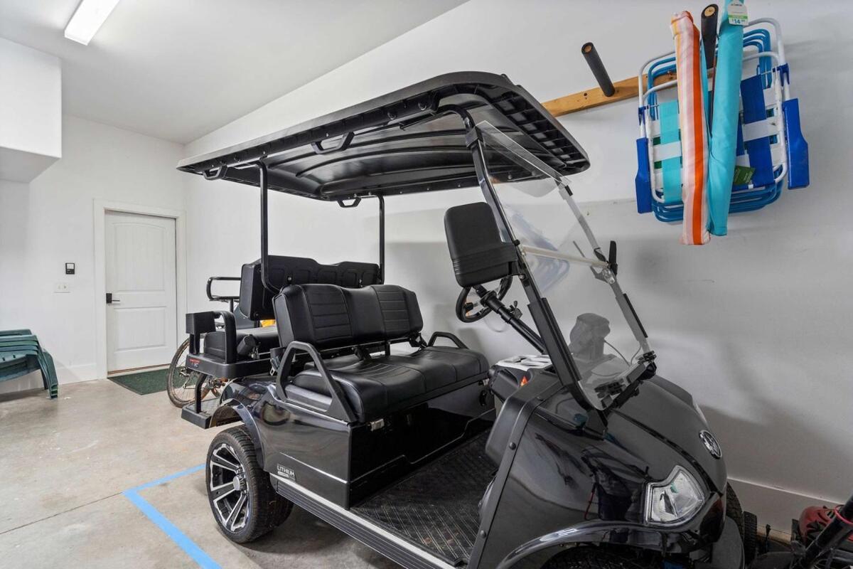 Turtle Cove Retreat Golf Cart Included * Carolina Beach