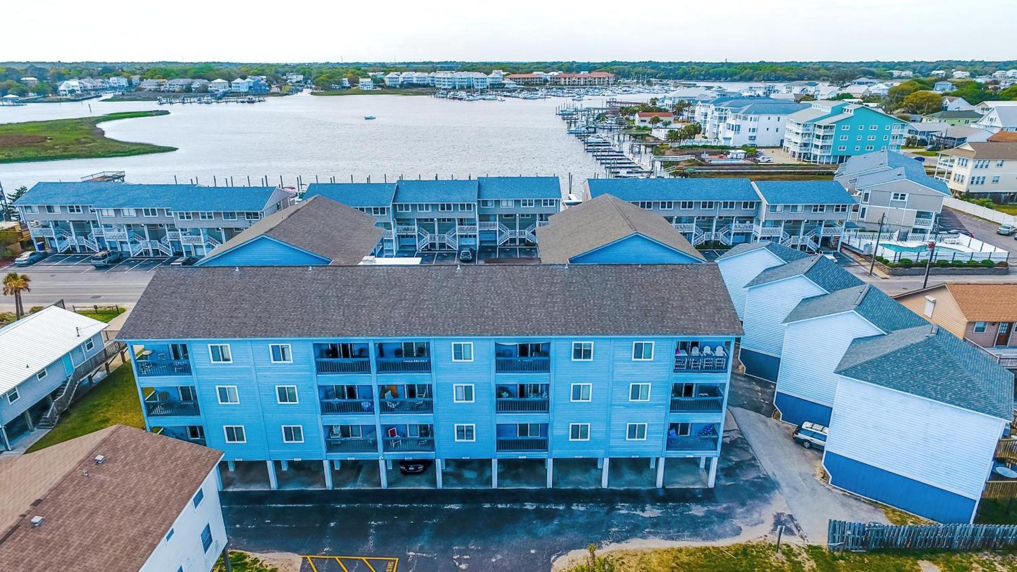 Hang Hideaway, Pool, Condo, Parking - 6 Person Max Occupancy Holiday home *