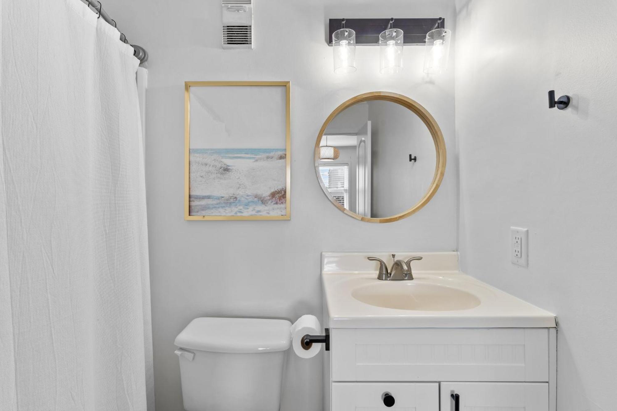 Hang Hideaway, Pool, Condo, Parking - 6 Person Max Occupancy Carolina Beach