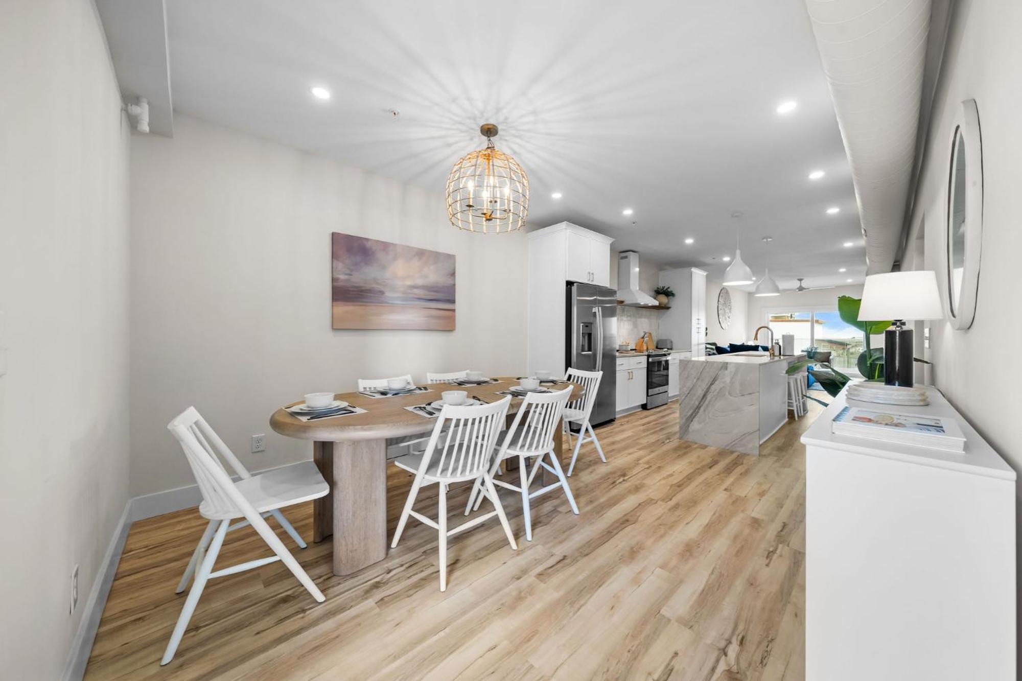 Palm & Pier Ocean Views, Elevator, Pool & Hot Tub Holiday home