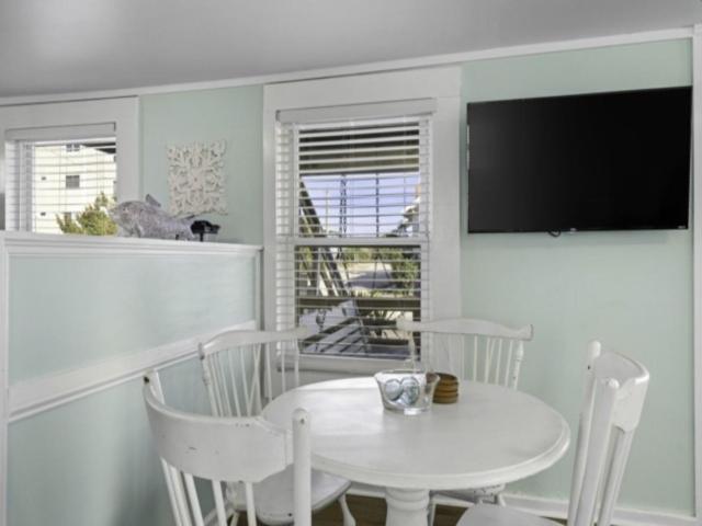 A Whelk On The Beach-lower Duplex Apartment