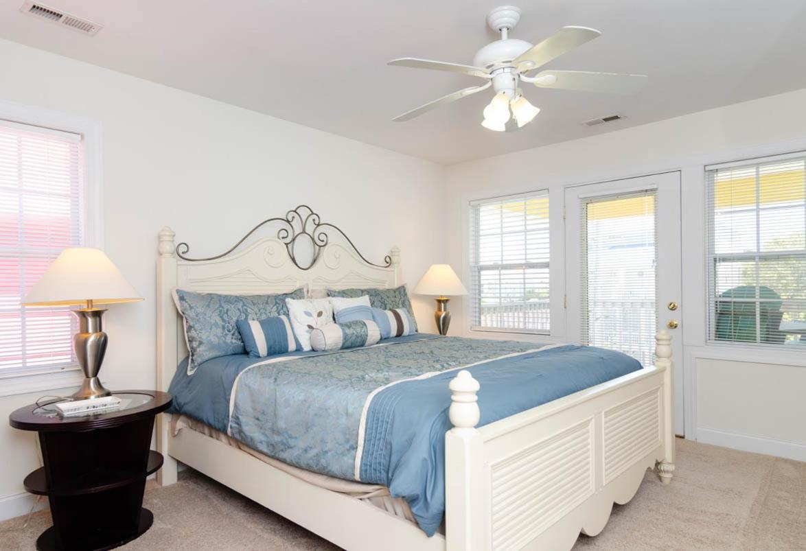 Halts Away By Bryant Real Estate Holiday home *