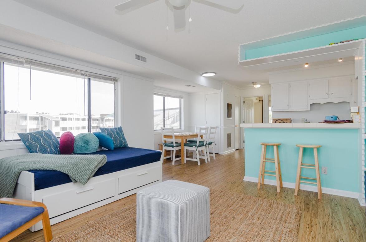 Aqua Blue By Bryant Real Estate