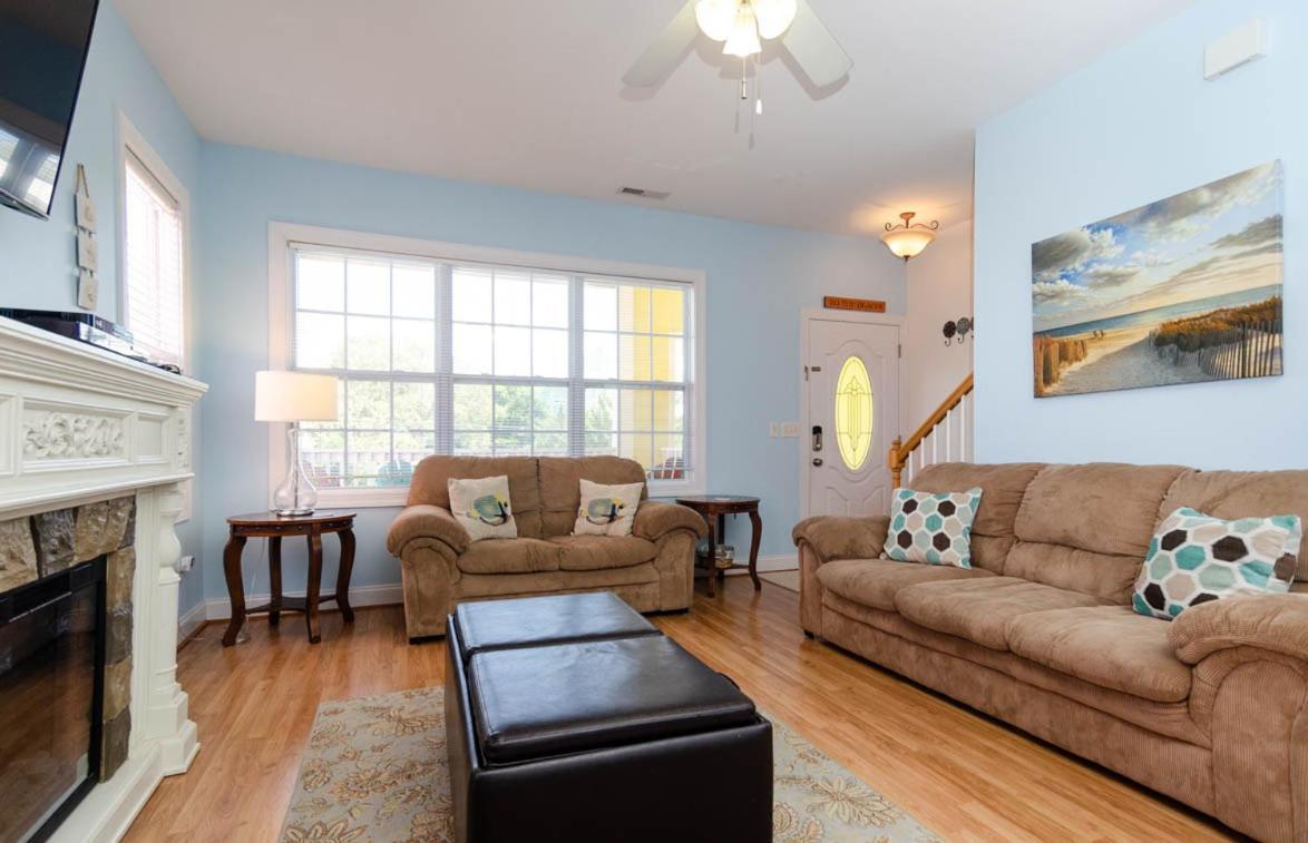 Halts Away By Bryant Real Estate * Carolina Beach