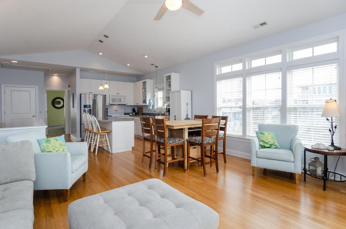 E-sea Living By Bryant Real Estate
