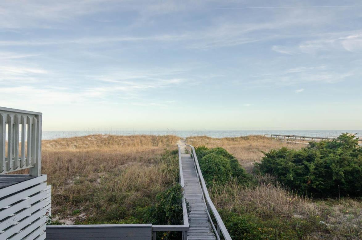 Shore To Relax Lower By Bryant Real Estate * Carolina Beach