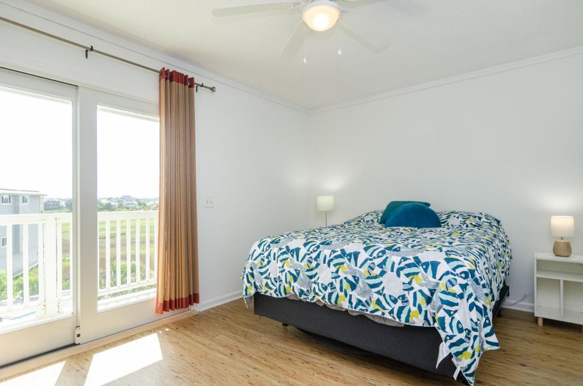 Aqua Blue By Bryant Real Estate * Carolina Beach