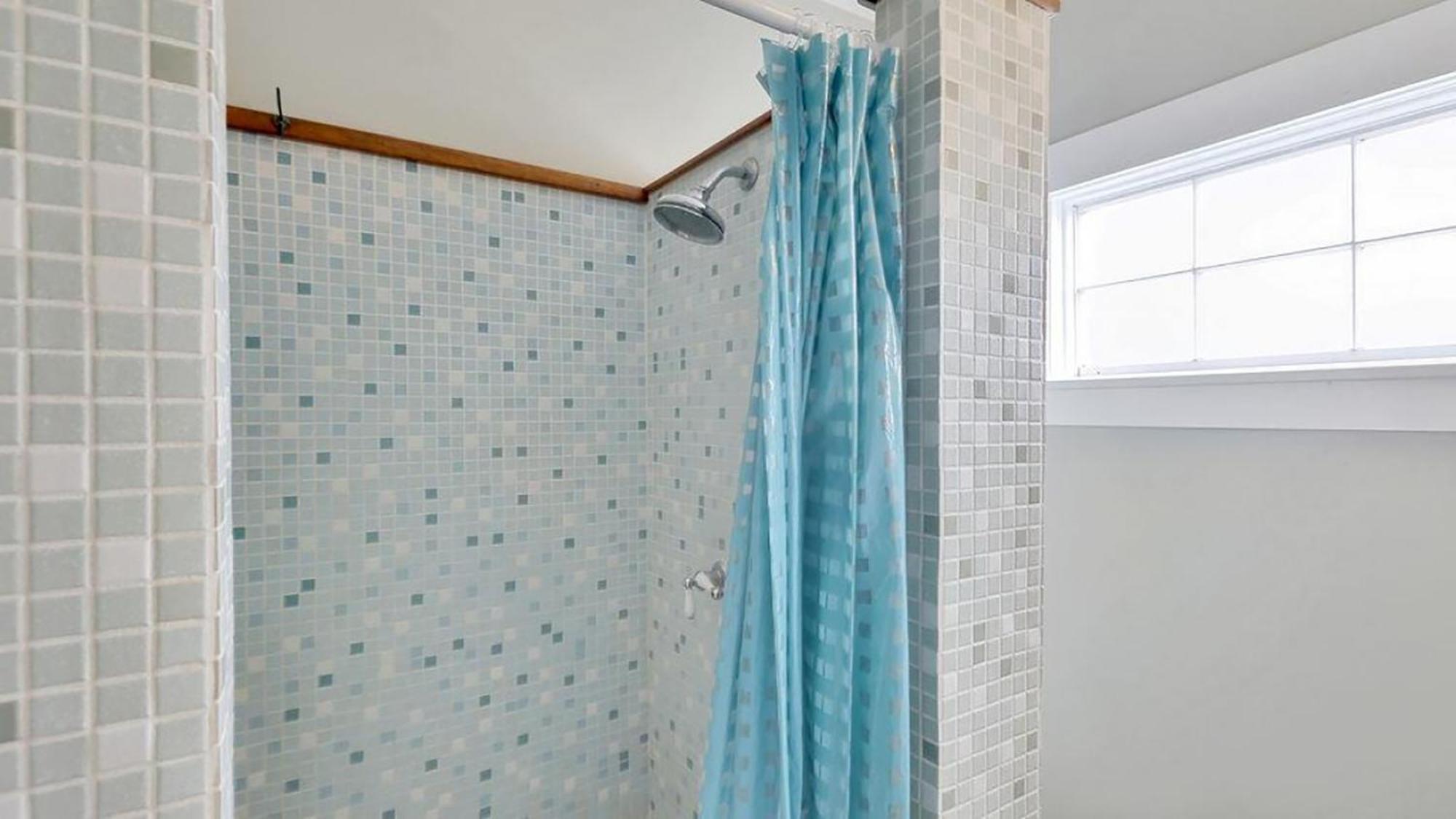 Good Ole Waves By Bryant Real Estate
