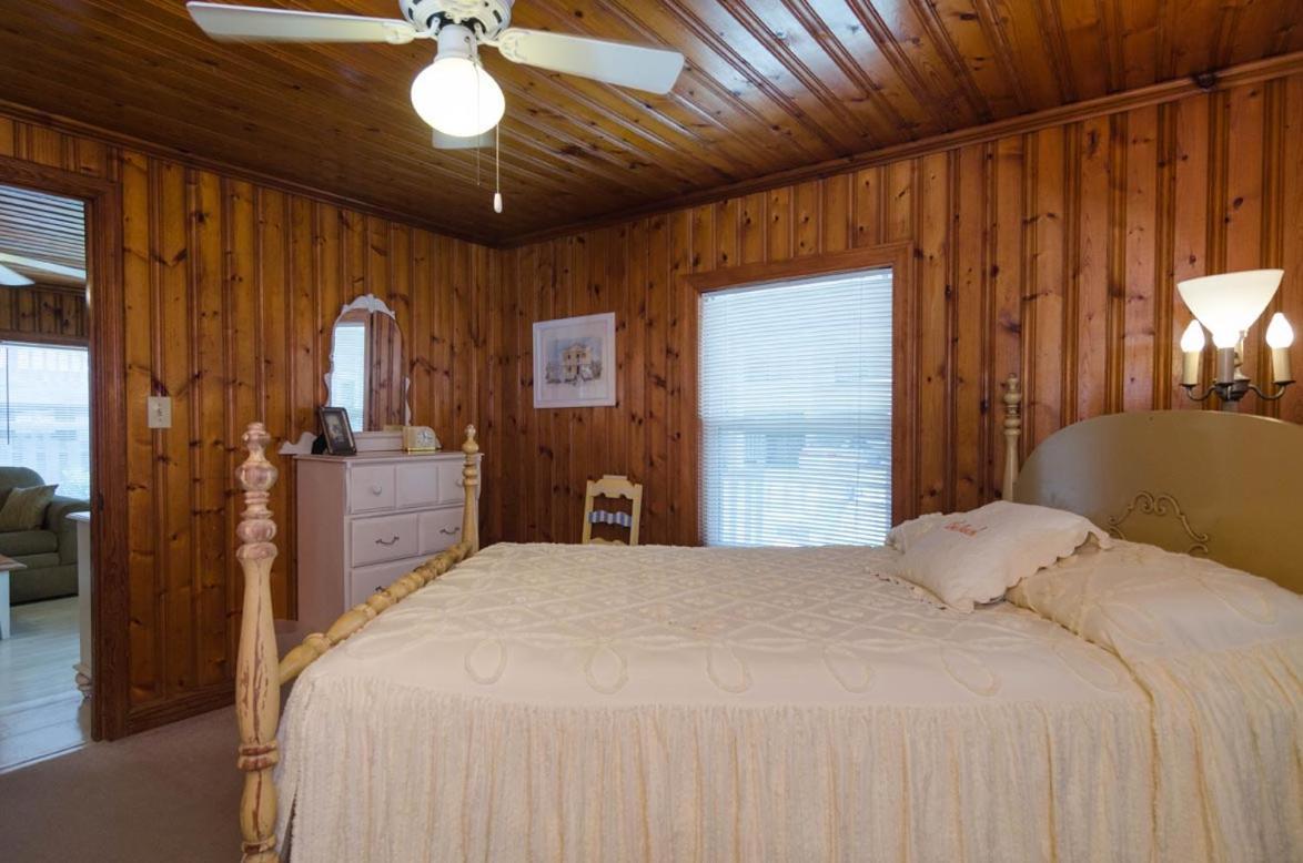 Henson Lower By Bryant Real Estate Carolina Beach