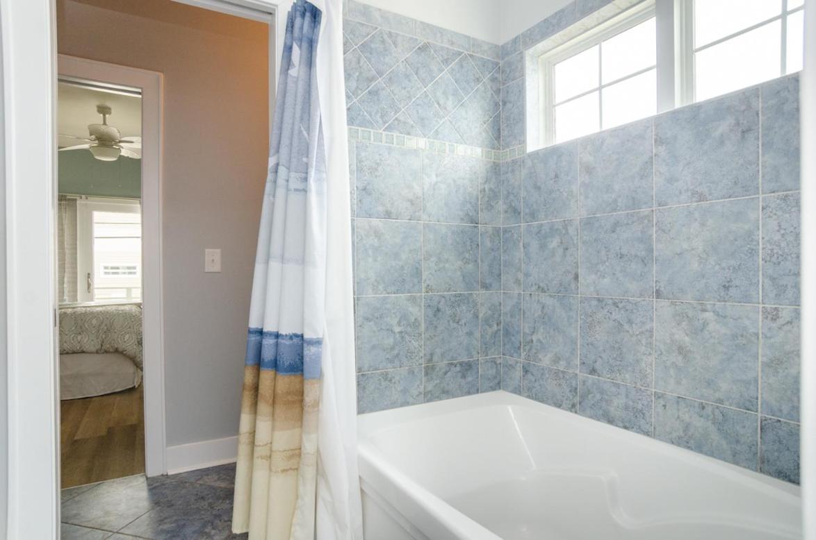 Holiday home Dolphin Watch By Bryant Real Estate Carolina Beach