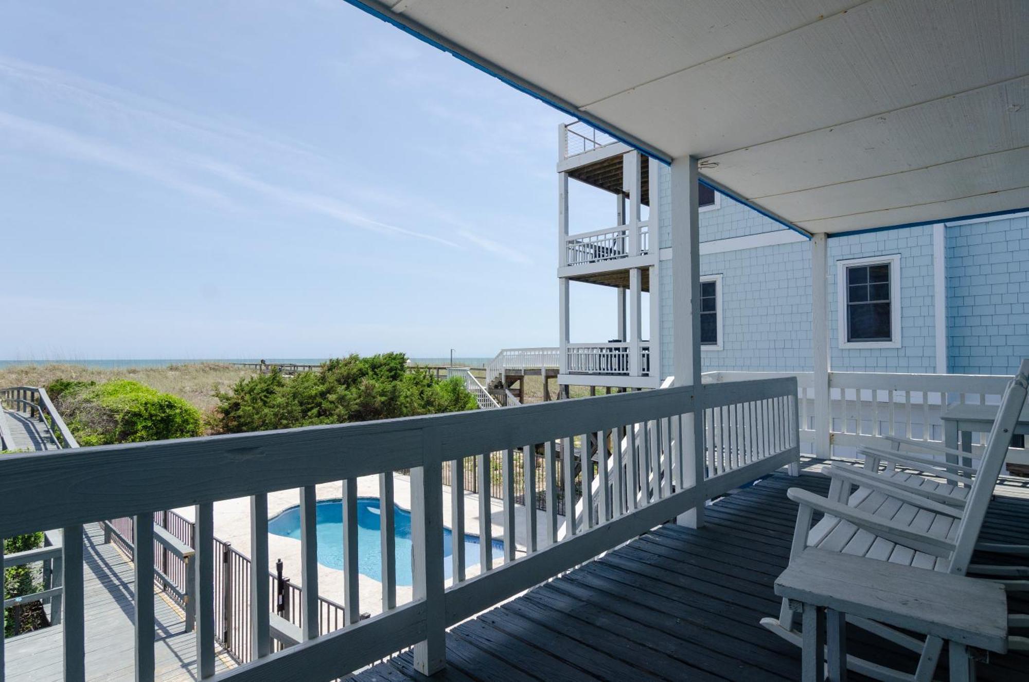 Shore To Relax Lower By Bryant Real Estate Holiday home Carolina Beach