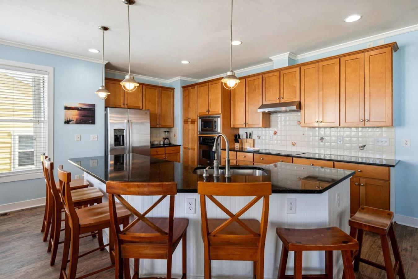 Sandy Paws Pf With Icww And Sea Views And A Pool Holiday home Carolina Beach