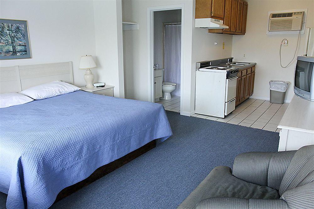 Surfside Hotel 3*