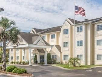 Hotel Microtel & By Wyndham Carolina 3*